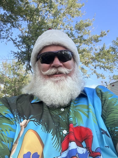 Gallery photo 10 of Santa Scott
