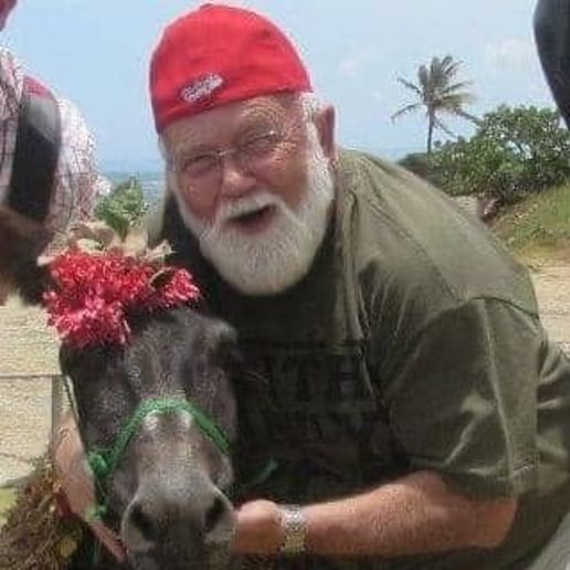 Gallery photo 4 of Santa Shack