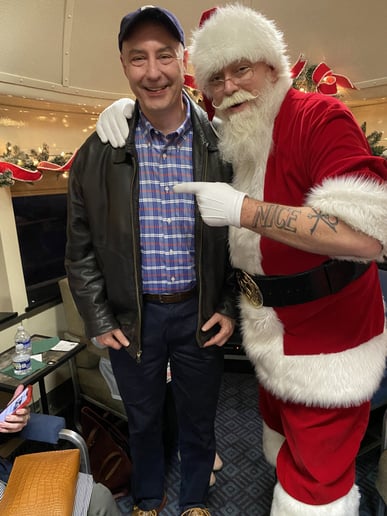 Gallery photo 7 of Santa Shannon