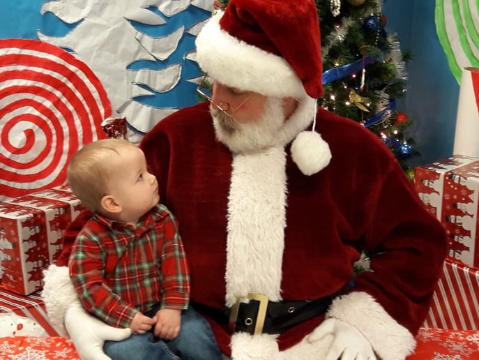 Gallery photo 1 of Santa Shawn