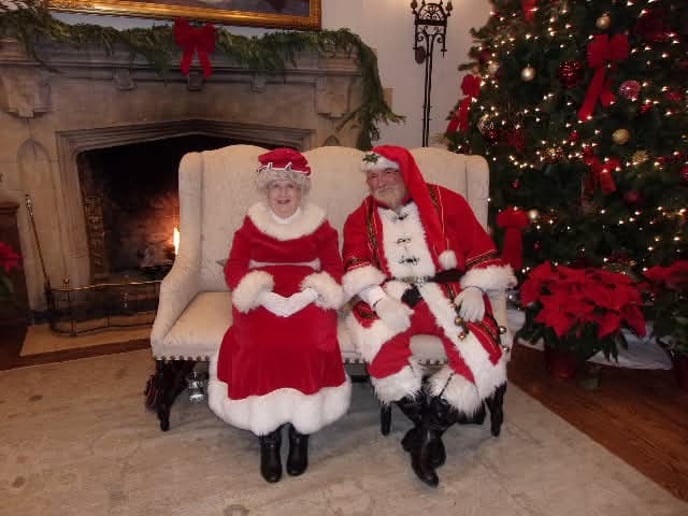 Gallery photo 2 of Santa Skip