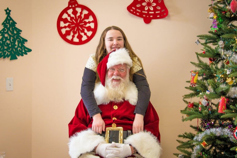 Gallery photo 3 of Santa Skip