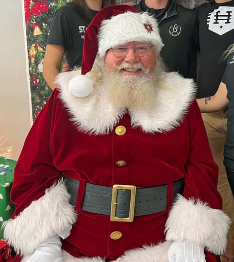 Gallery photo 3 of Santa Skipper
