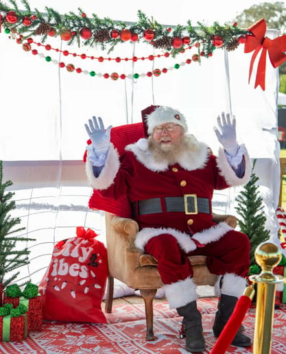 Gallery photo 14 of Santa Skipper