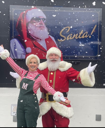 Gallery photo 11 of Santa Smith & Minty the Elf