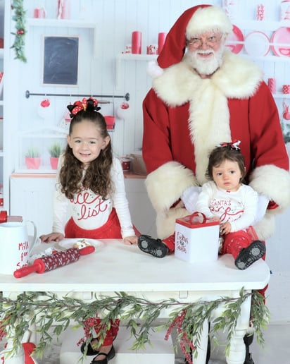 Gallery photo 3 of Santa South Florida / Santa Johnny Mack