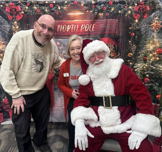Gallery photo 5 of Santa Jay