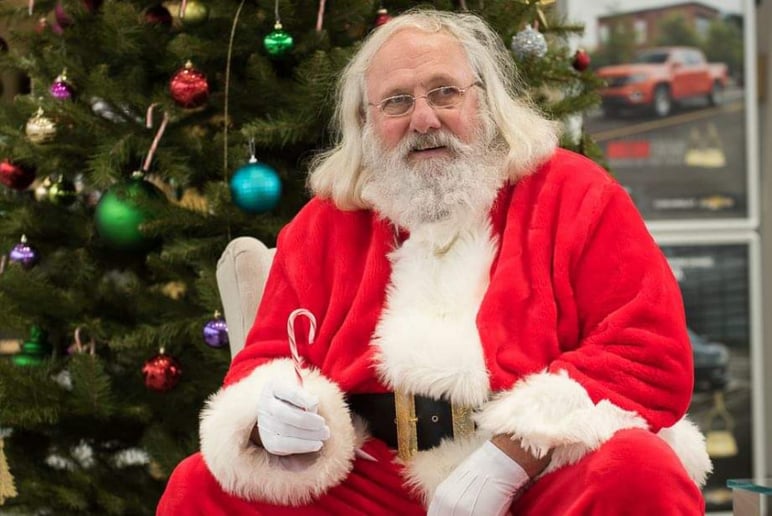 Gallery photo 10 of Santa Stephen