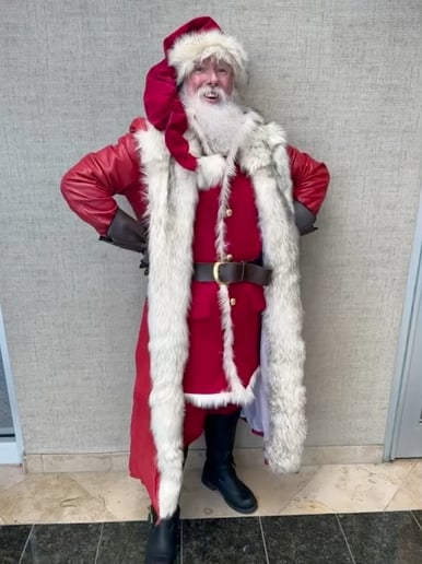Gallery photo 6 of Santa Stephen