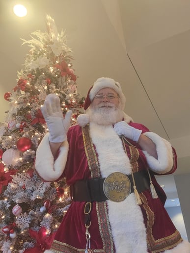 Gallery photo 4 of Santa Steve