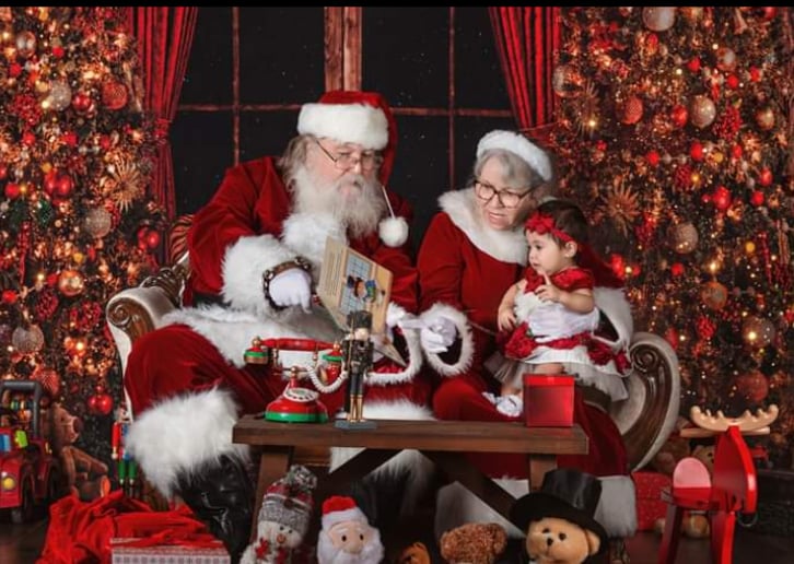 Gallery photo 2 of Santa Steve