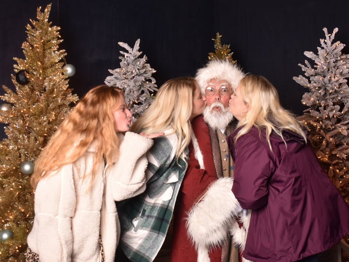 Gallery photo 6 of Santa Steve