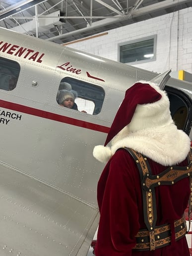 Gallery photo 2 of Santa Steve