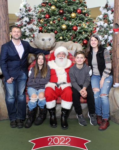 Gallery photo 2 of Santa Steve