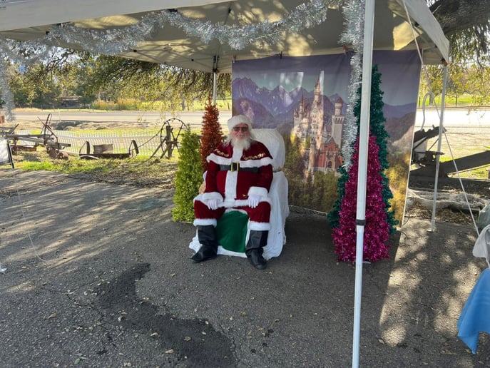 Gallery photo 1 of Santa Steve