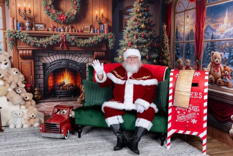 Gallery photo 9 of Santa Steve