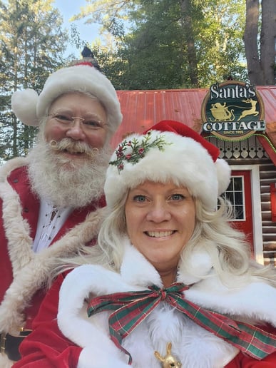 Gallery photo 9 of Santa SteveO