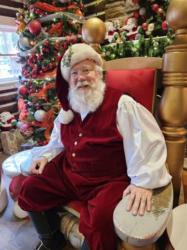 Gallery photo 6 of Santa SteveO