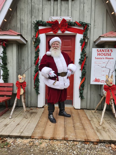Gallery photo 2 of Santa SteveO