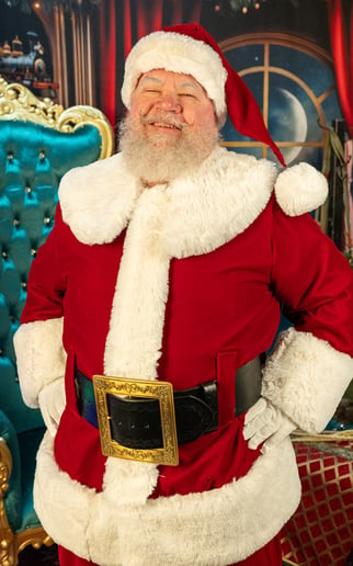 Gallery photo 2 of Santa Strickland