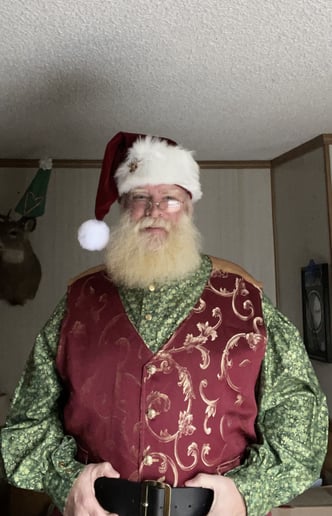 Gallery photo 2 of Santa T