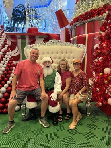 Gallery photo 12 of Santa Pops (AKA Santa Tim)
