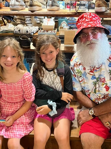 Gallery photo 10 of Santa Tim