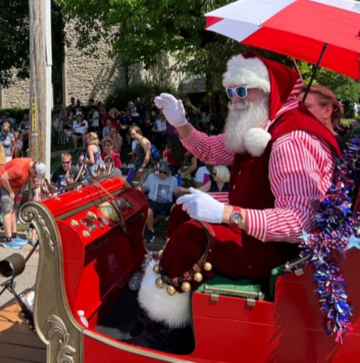 Gallery photo 5 of Santa Tim, North Pole LLC (The Bellbrook Santa)