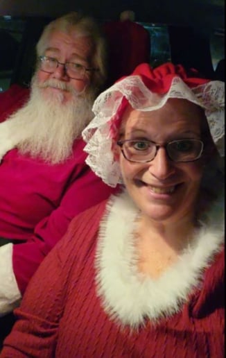 Gallery photo 4 of Santa Toby