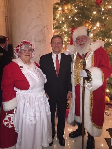 Gallery photo 1 of Santa Tom