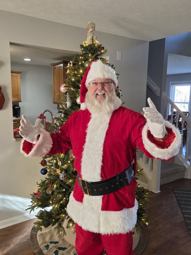 Gallery photo 1 of Santa Tom Indy