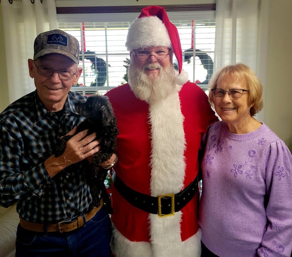 Gallery photo 2 of Santa Tom Indy