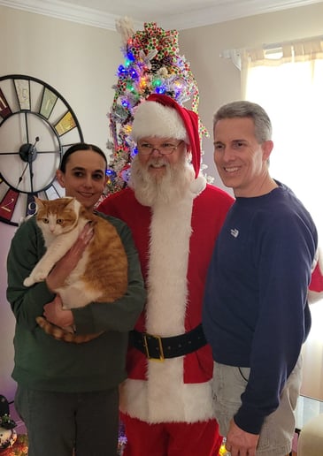 Gallery photo 3 of Santa Tom Indy