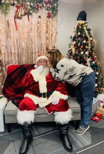 Gallery photo 2 of Santa Tom