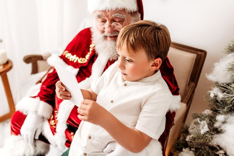 Gallery photo 2 of Santa Tom