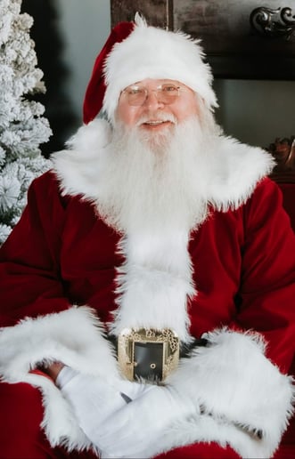 Gallery photo 10 of Santa Tom