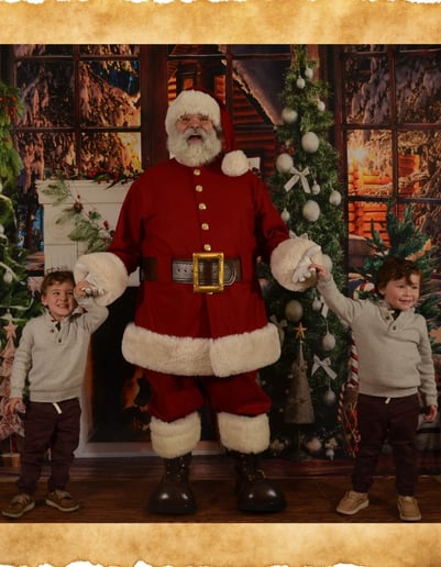 Gallery photo 1 of Santa Tom