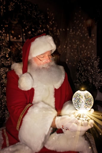 Gallery photo 7 of Santa Tom