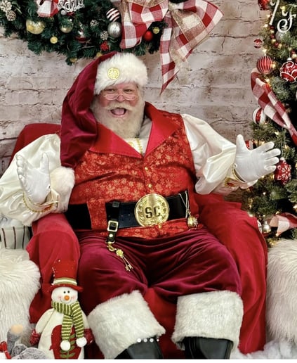 Gallery photo 10 of Santa Tony