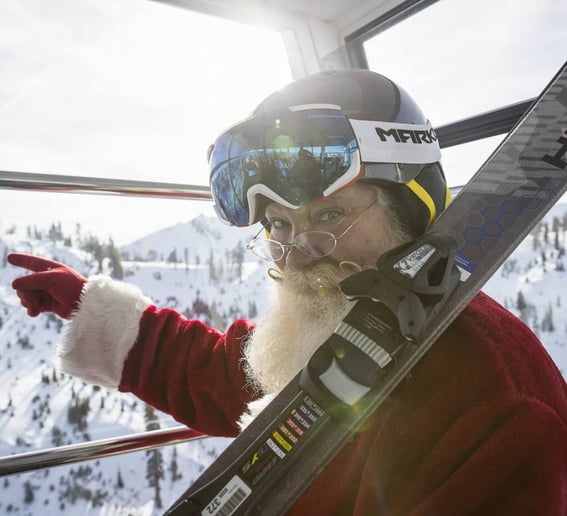 Gallery photo 18 of Santa True