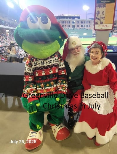 Gallery photo 22 of Golden Corner Santa Truette and Mrs. Claus Nancy Dobson