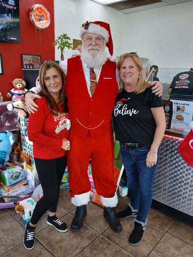 Gallery photo 6 of Santa Vegas Vic