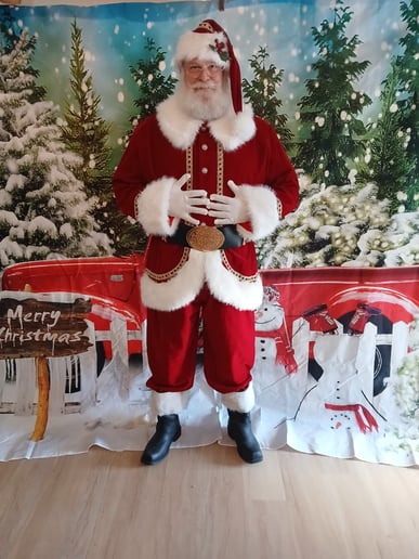 Gallery photo 4 of Santa Vegas Vic