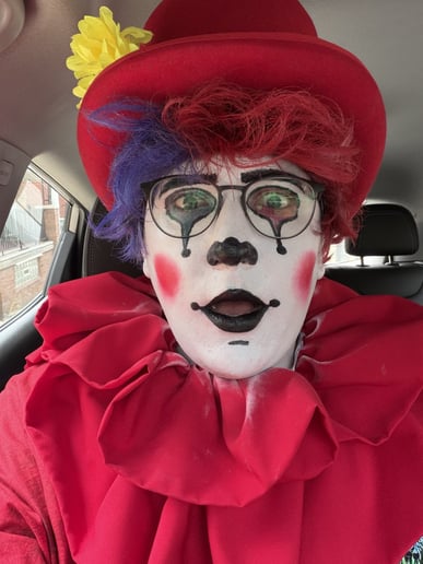 Gallery photo 2 of Isaac The Clown