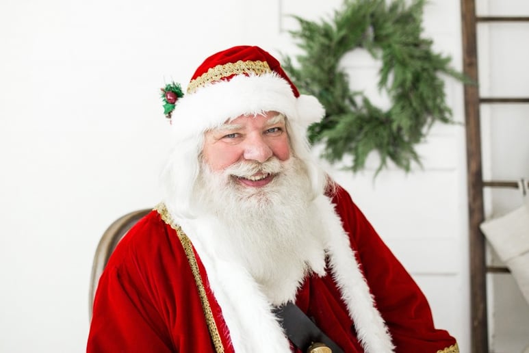 Gallery photo 1 of Professional Santa Evan