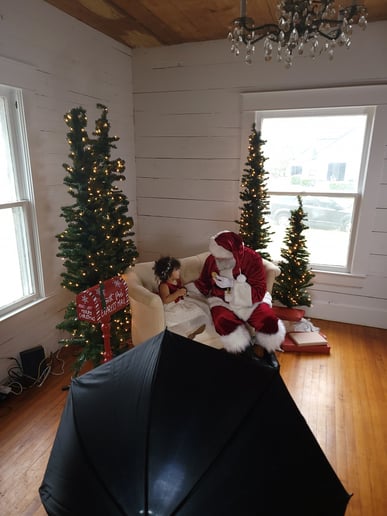 Gallery photo 1 of Santa Charles