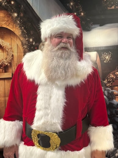 Gallery photo 3 of Santa Wade