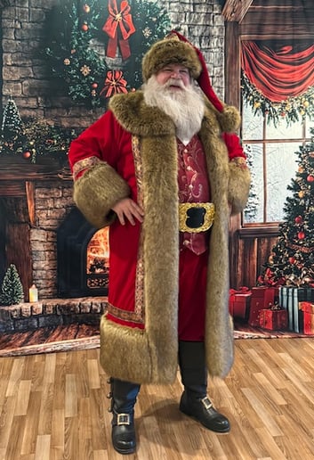 Gallery photo 5 of Santa Wade