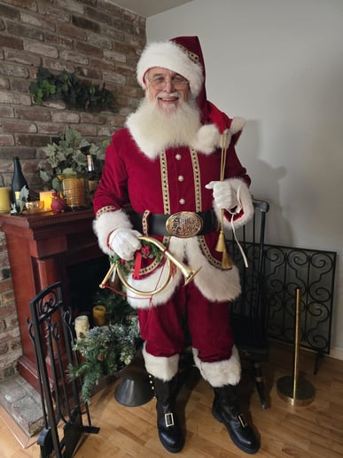 Gallery photo 2 of Santa Will