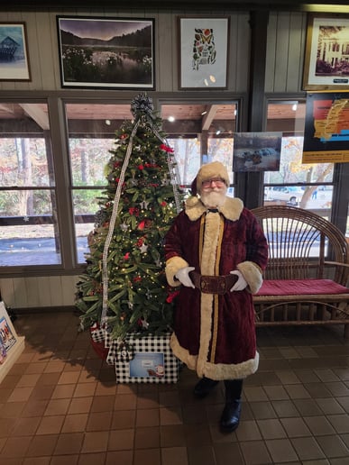 Gallery photo 2 of Santa William